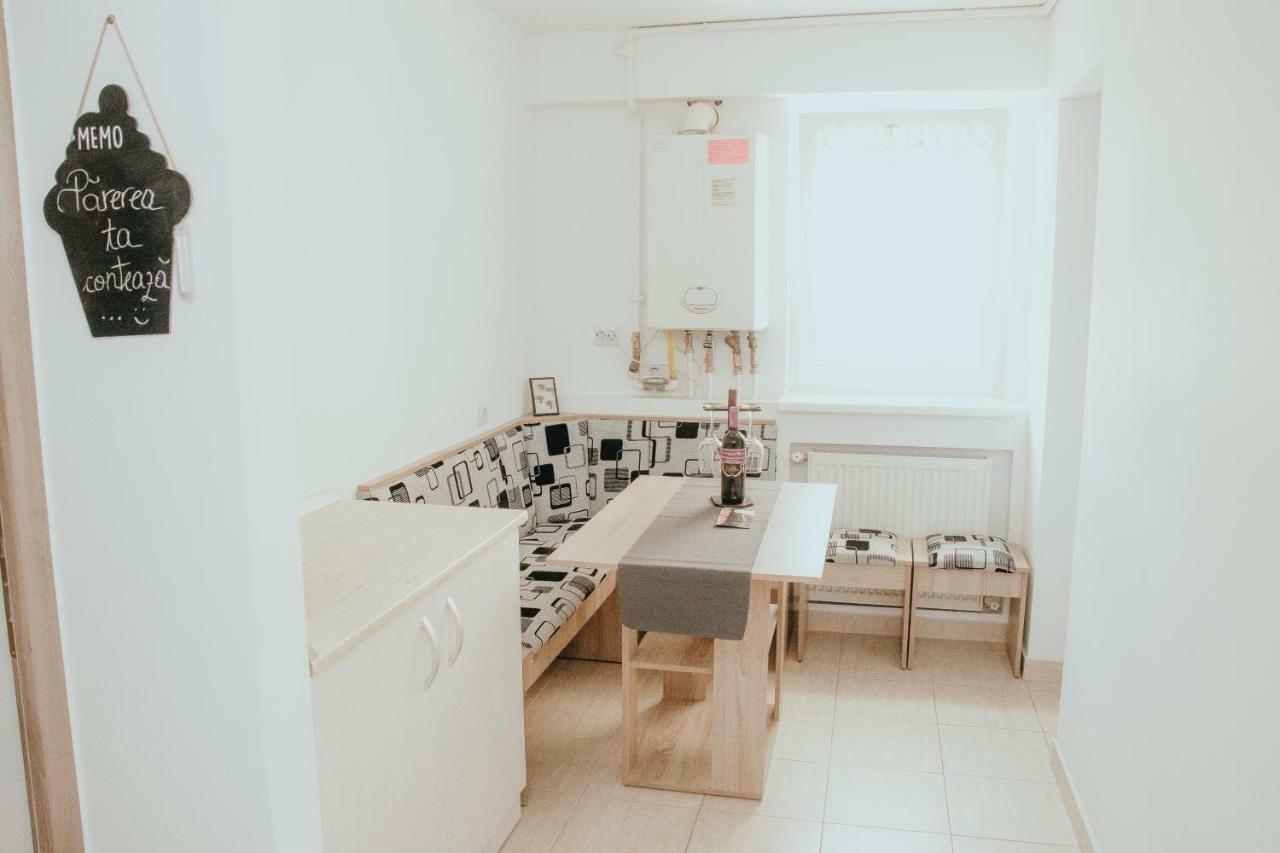 Apartament 1 Decembrie Appartement Alba Iulia Buitenkant foto